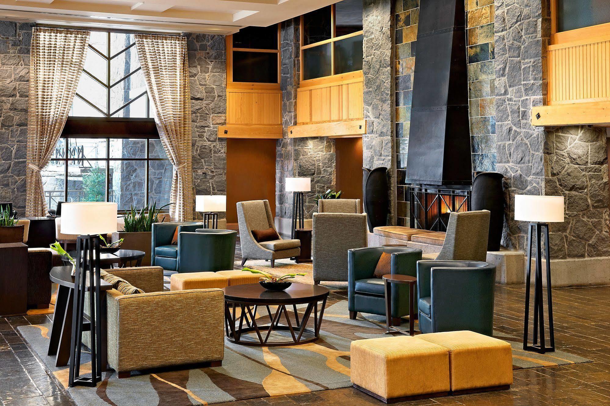 The Westin By Latour Whistler Exterior foto
