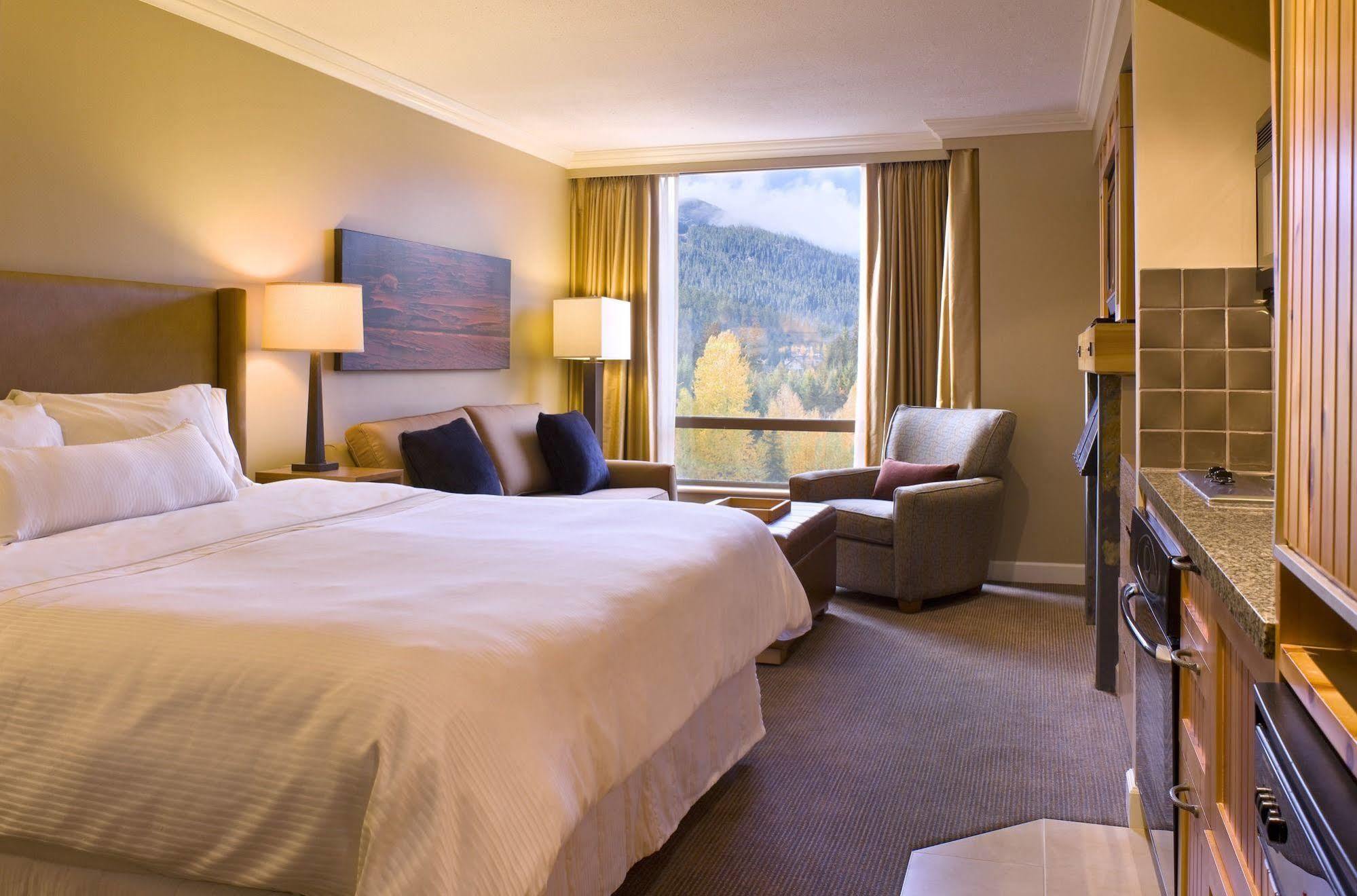 The Westin By Latour Whistler Exterior foto